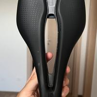Sella bici da corsa con luce