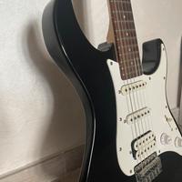 Yamaha Chitarra Elettrica + Custodia