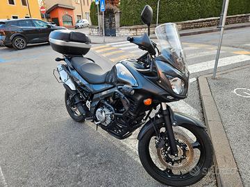 Vstrom 650 DL ABS 2014 (23.389 km)