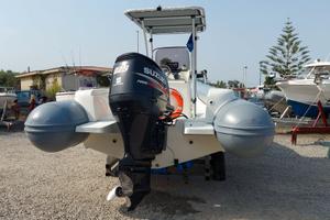 Gommone NauticaDiving 750 Work + Suzuki 225