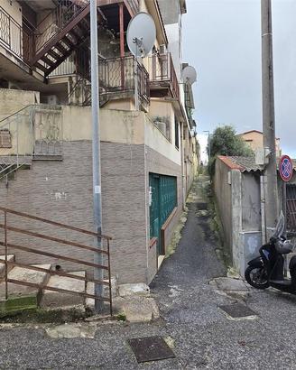 Pressi Regina Margherita, rifinito Bivani