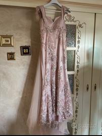 Abito da cerimonia + coda + copri spalla