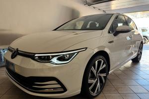 Golf 8 TDI 150 CV STYLE Manuale LED MATRIX
