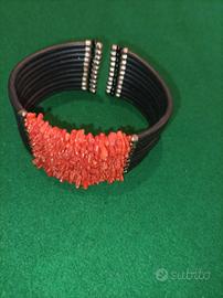 bracciale corallo e caucciu