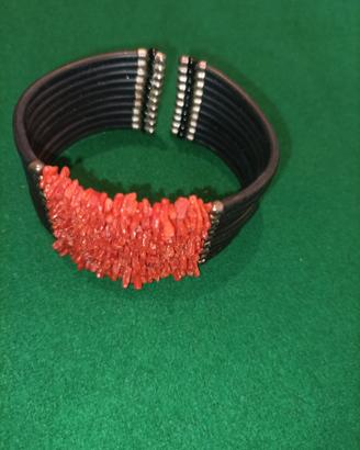 bracciale corallo e caucciu