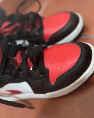 Nike air jordan 1 mid