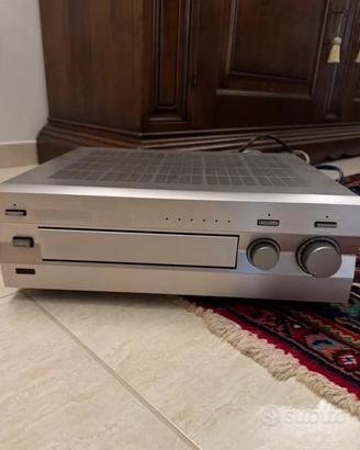 Amplificatore hamaha
