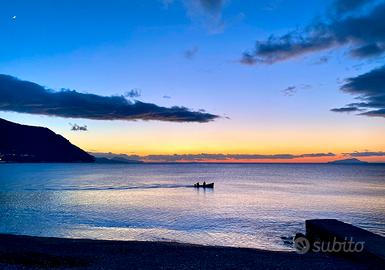 The lighthouse sulla spiaggia a 300m dal lungomare