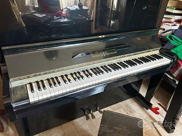 Pianoforte verticale