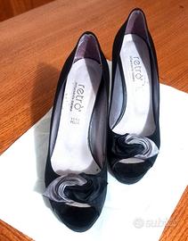 Tacco 8cm in raso nero brand Retrò