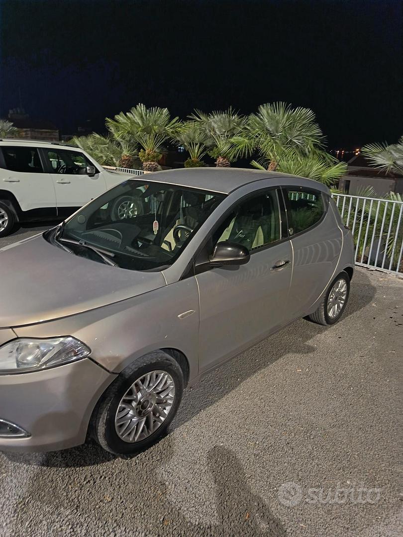 Lancia Ypsilon 2014 photo 4