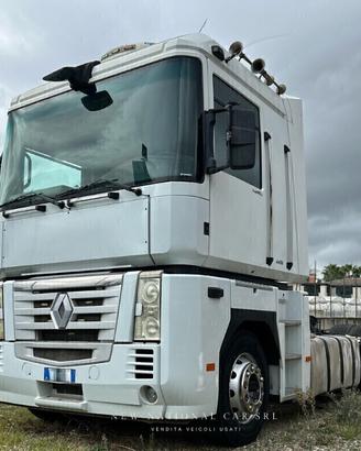 RENAULT MAGNUM 460 DXI CON CAMBIO AUTOMATICO-2008