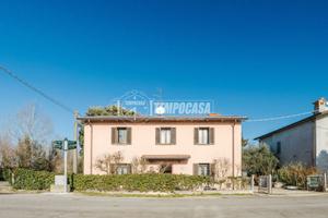 Casa indipendente a Cervia Via Crociarone 4 locali