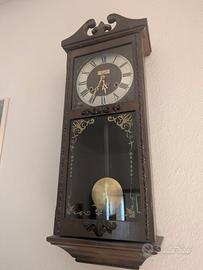 Orologio a pendolo da parete in legno