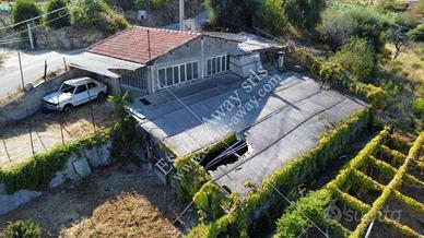 Rustico / Casale di 50 m² con 3 locali a Sanremo