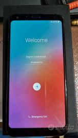 SMARTPHONE LG Q7 colore nero + COVER colore rosso