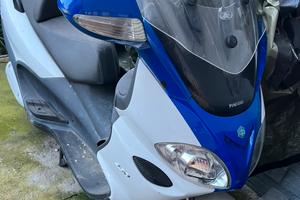 Piaggio x9 250