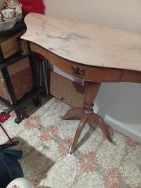 ingressino legno con base di marmo 