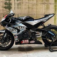 Honda CBR 1000 RR-R