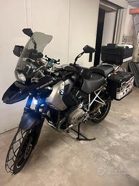 BMW GS 1200 anno 2009 esa