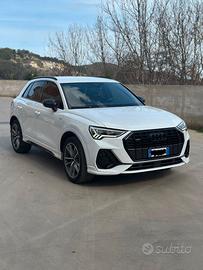 Audi q3 40tfsi quattro
