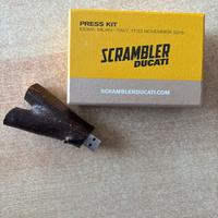 Chievetta usb ducati srambler