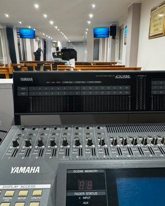 YAMAHA O2R 24ch