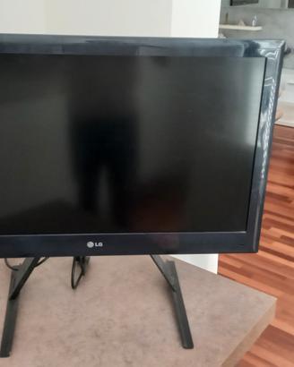 piede,supporto tv universale+tv lg32.