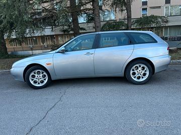 Alfa Romeo 156
