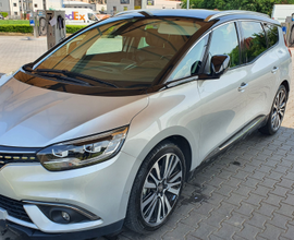 Renault Grand Scenic Initiale Paris 150 cv