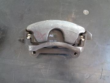 PINZA ANTERIORE DESTRA VW GOLF 7 2.0 TDI 2015