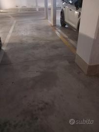 Garage sotterraneo con telecomando