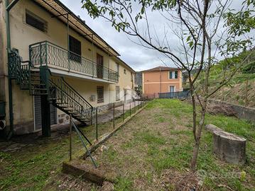 CASA SEMINDIPENDENTE A CASARZA LIGURE
