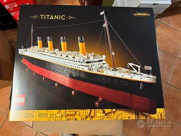 Lego Titanic