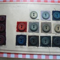 2 espositori da catalogo per bottoni vintage