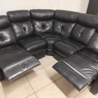 DIVANO IN PELLE NERO