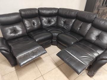 DIVANO IN PELLE NERO