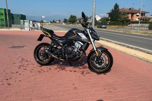 VOGE brivido 500r