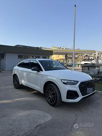 AUDI Q5 SPORTBACK S LINE PLUS
