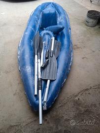 canoa gonfiabile 