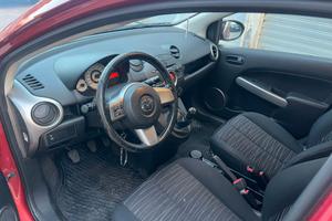 piccola comoda e consuma poco 