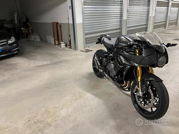 Speed Triple 1200 RR Bond Limited Edition