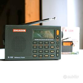 Radio portatile SIHUADON R-108 - Ricaricabile - Audio/Video In vendita a  Rieti