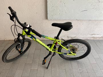 Bicicletta Rockrider st 500 raggio 20’’