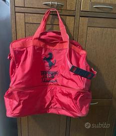Borsone per sport o valigia Ferrari nuova