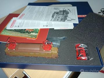 Vitrains 2501 - E326 008.