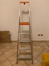 Scala a 5 gradini in alluminio “EuroDomus”