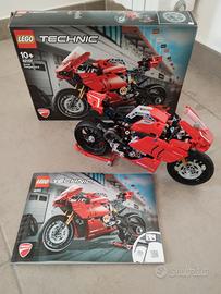 LEGO 42107 Ducati Panigale V4 R Technic