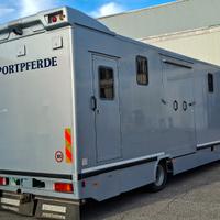 Van trasporto cavalli