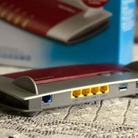 AVM FIRTZBox 4040 Wireless Router